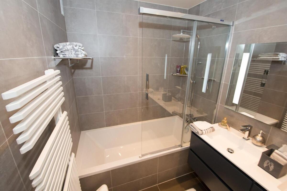 Luxueux Pied A Terre -trocadero - Tour Eiffel Et Champs De Mars Appartement Parijs